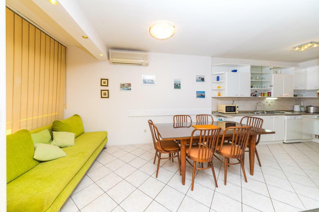 Ferienwohnung Pelenito Split Exterior foto