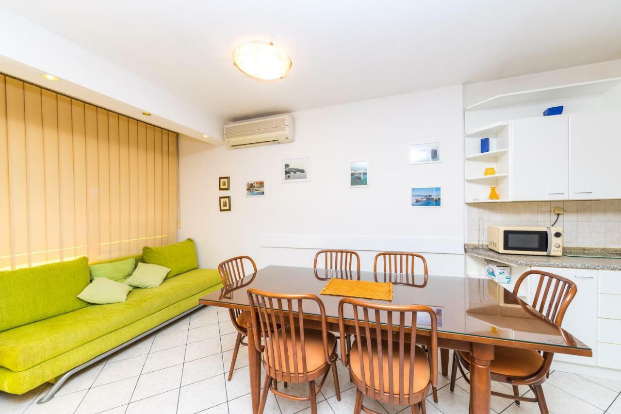 Ferienwohnung Pelenito Split Exterior foto